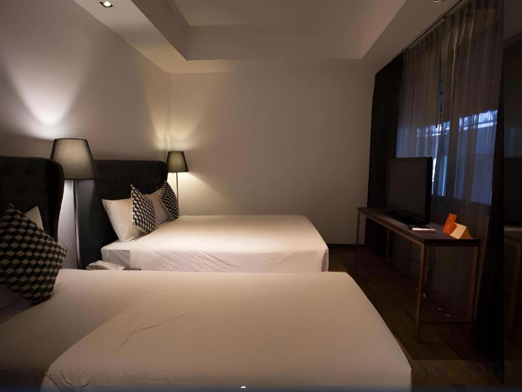 First House Hotel