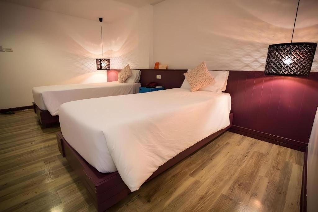 Hotel First House 3*