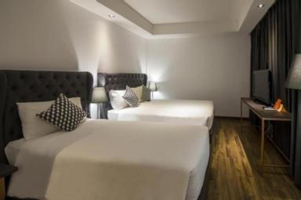 First House Hotel
